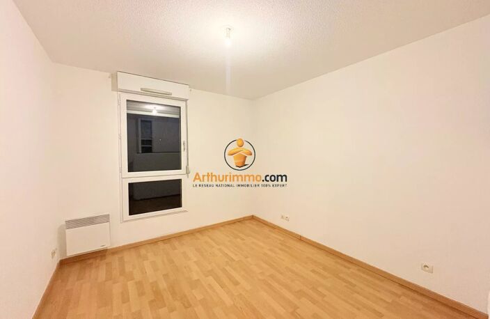 T2 de 46 m² avec parking et piscine dans résidence prisée à Tarbes — photo 5