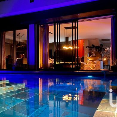 Maison 9 pièces 935000 €