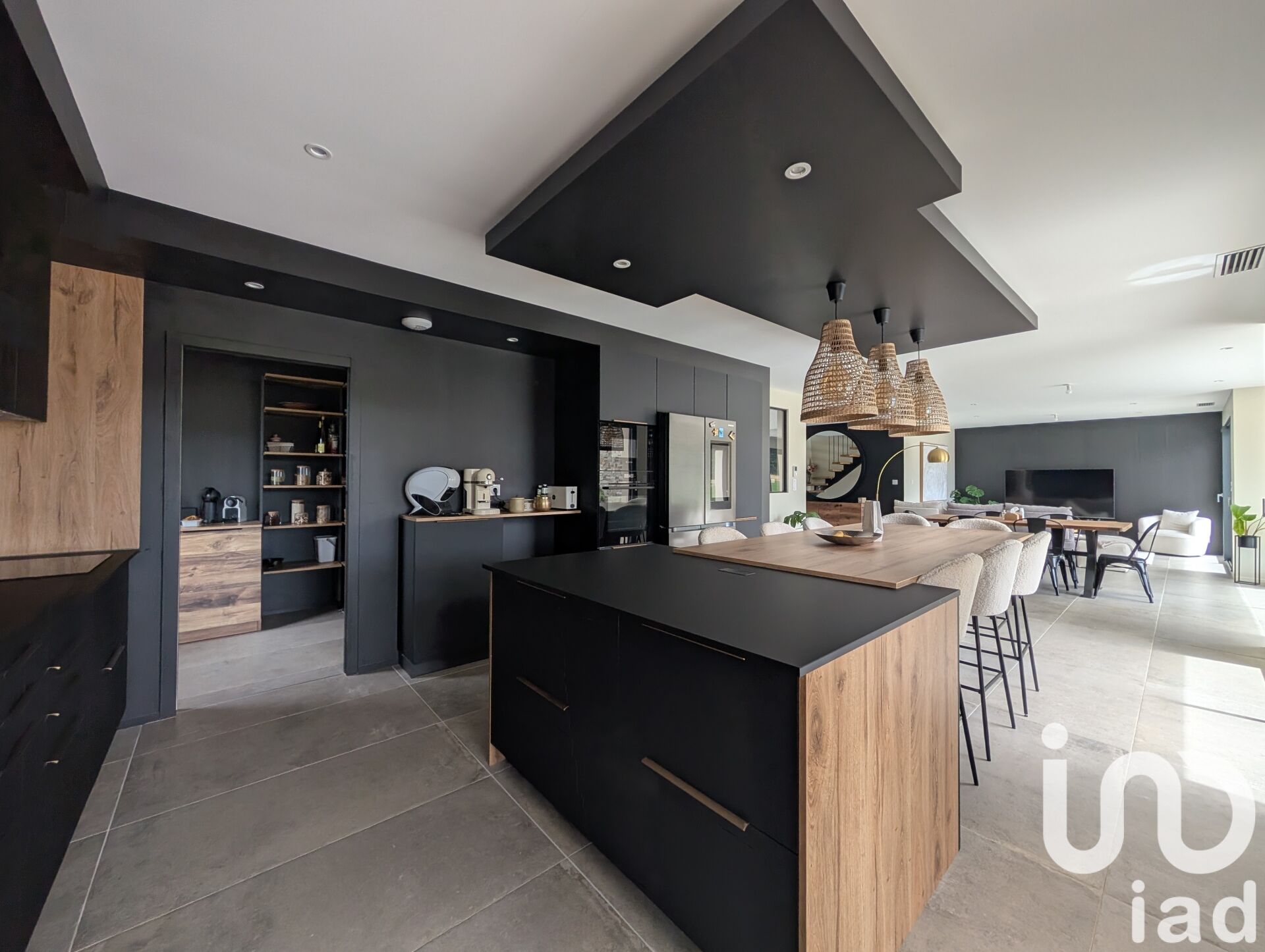 Vente Maison/villa 8 pièces - Photo 3