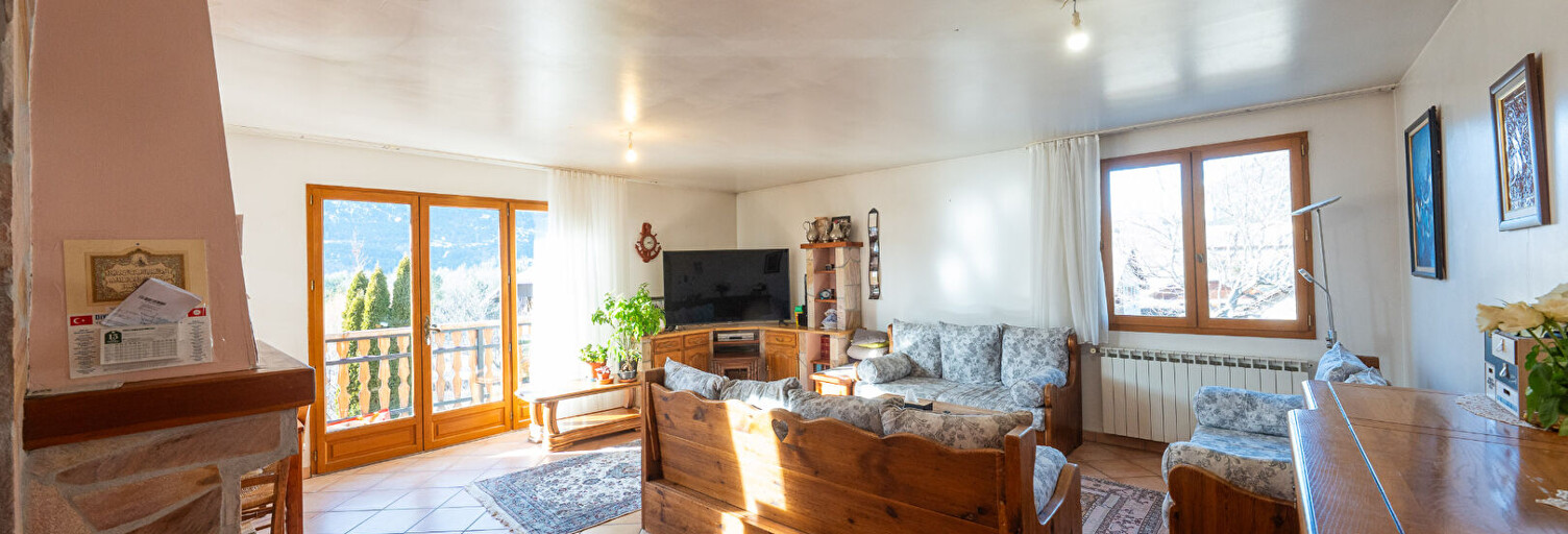 Maison 7 Pièces 134 m² à vendre à Saint-Crépin (05600)