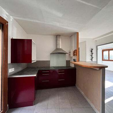 Appartement 4 pièces 168000 €