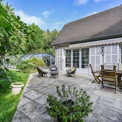 Maison 10 pièces 1350000 €