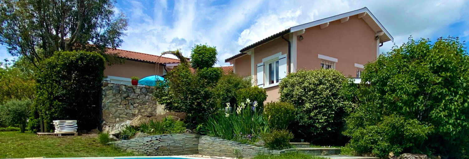 Maison 6 Pièces 233 m² à vendre à Saint-Laurent-d'Agny (69440)