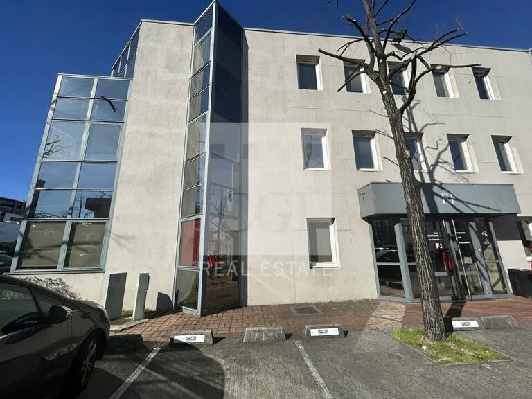 BUREAUX à LOUER — photo 1