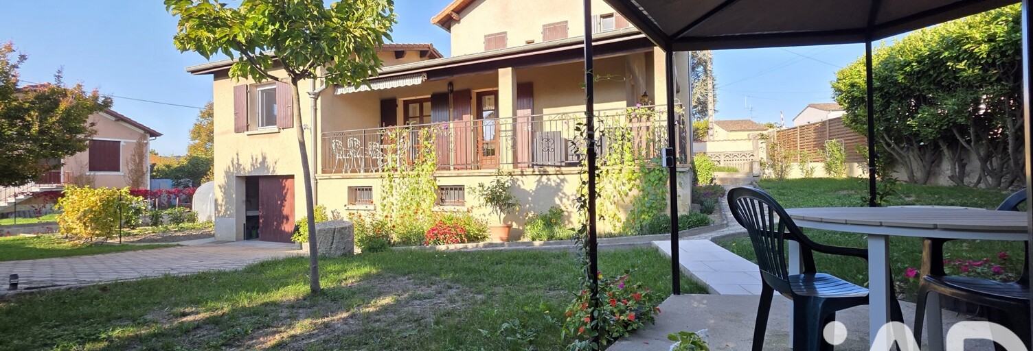 Maison 8 Pièces 170 m² à vendre à Crest (26400)