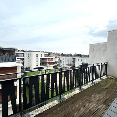 Appartement 4 pièces 349900 €