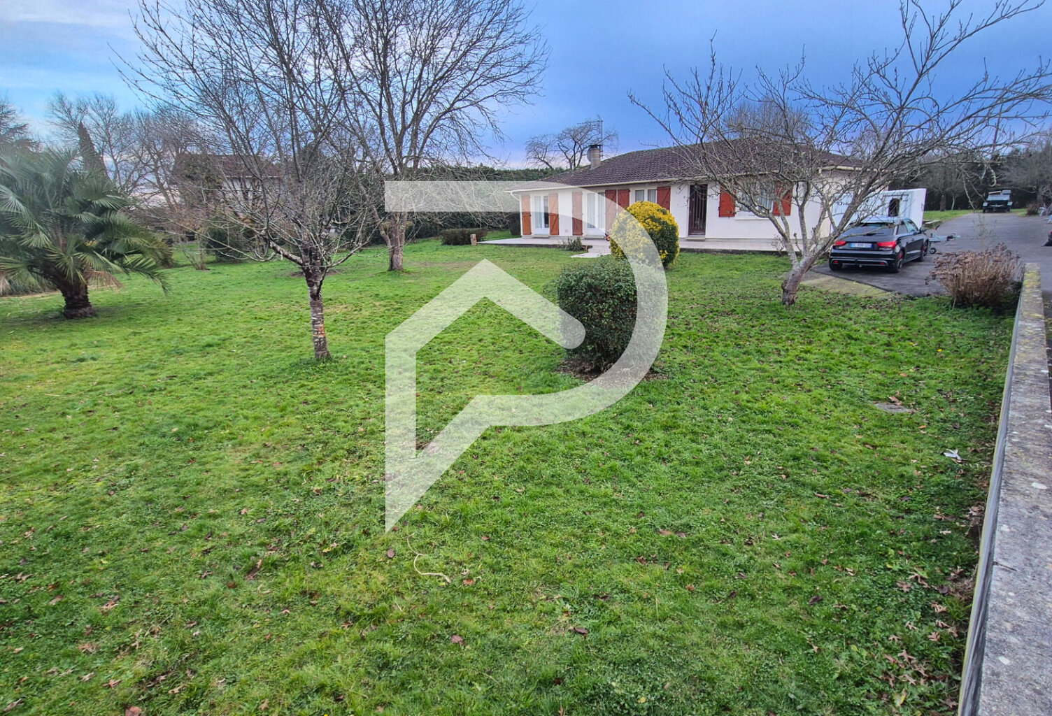Maison de plain-pied AMOU 5 pièces 135 m² avec studio de 23 m² — photo 1