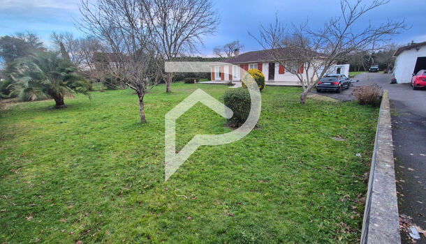 Villa / Maison 5 pièces  à vendre Amou 40330