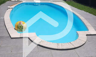 Maison 5 Pièces 135 m² à vendre à Amou (40330)