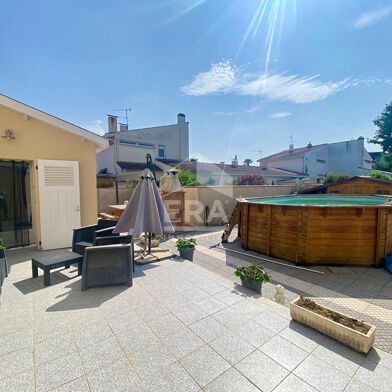 Maison 5 pièces 299600 €