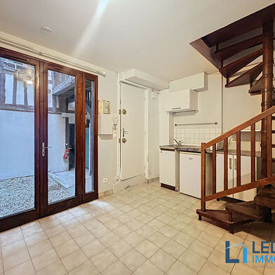 Appartement 1 pièces 415 €