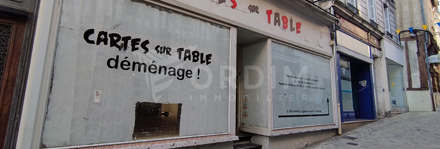 Commerce  83 m² à louer à Auxerre (89000)