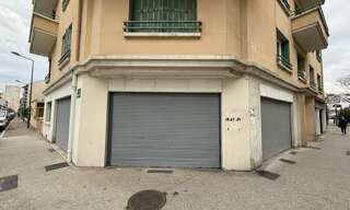 Commerce  100 m² à louer à Villeurbanne (69100)