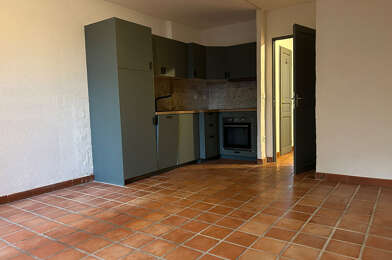 Appartement 1 pièces 740 €