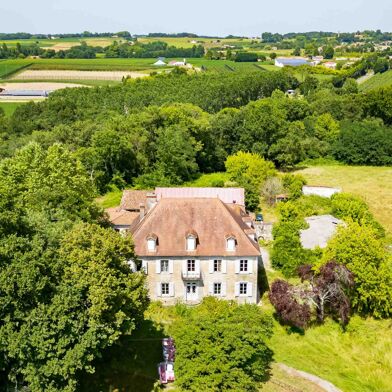 Maison 12 pièces 799000 €