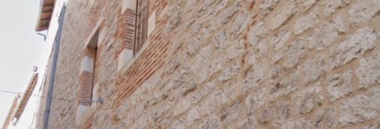 Maison 7 Pièces 381 m² à vendre à Cahors (46000)