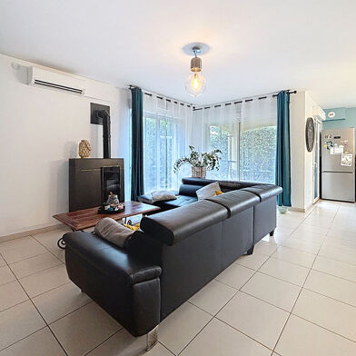 Appartement 4 pièces 184900 €