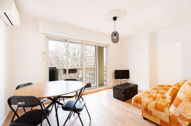 Appartement 4 pièces 1185 €