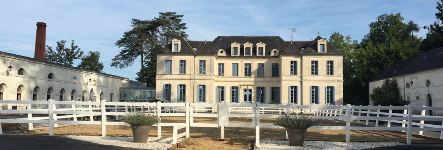 Maison 70 Pièces 4088 m² à vendre à Rougnac (16320)