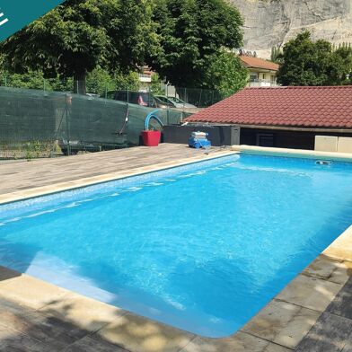 Maison 5 pièces 450000 €