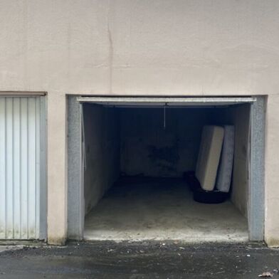Garage  20000 €