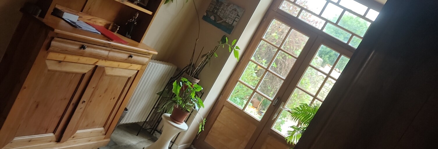 Maison 7 Pièces 190 m² à vendre à Saleignes (17510)