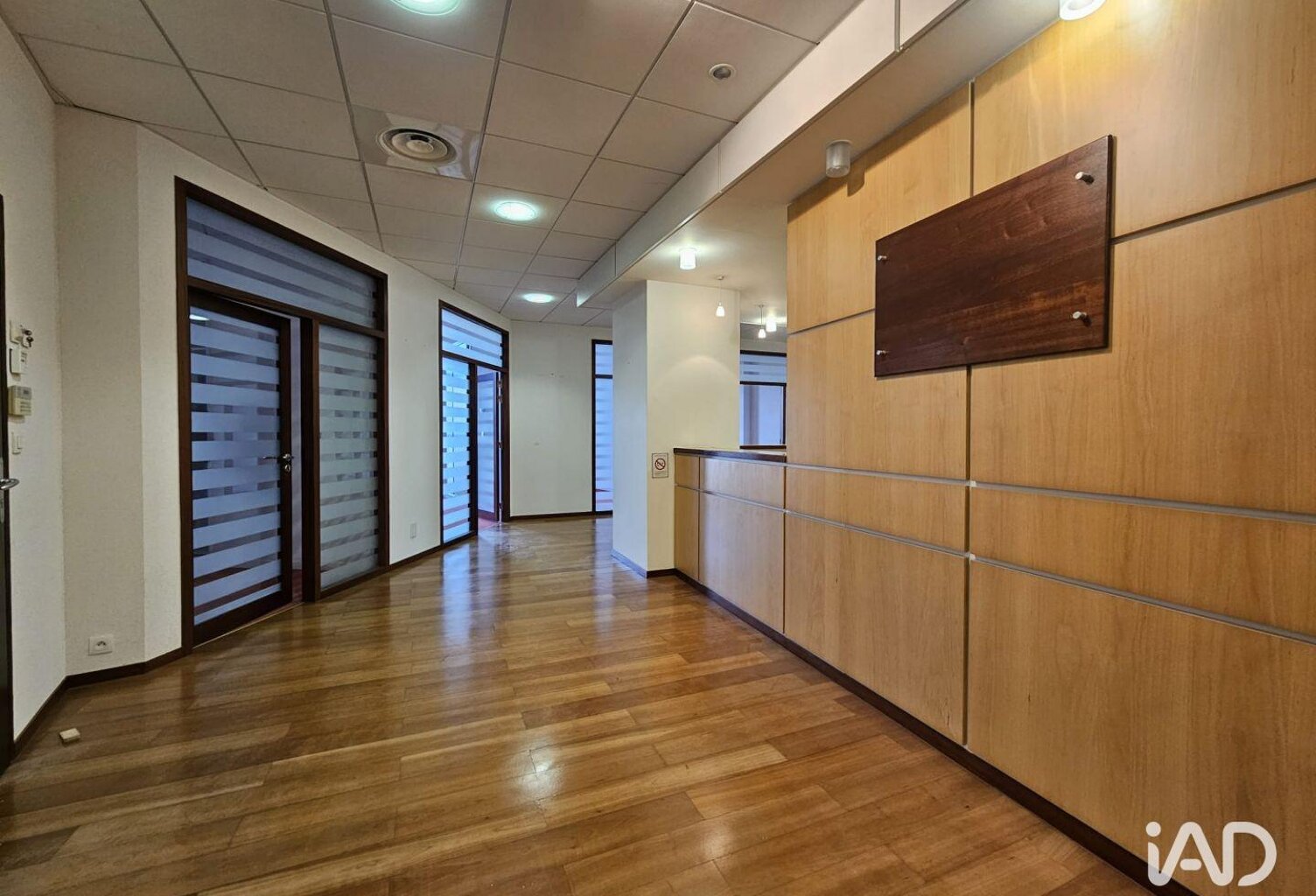 Vente Bureaux 440 m&sup2; — photo 1