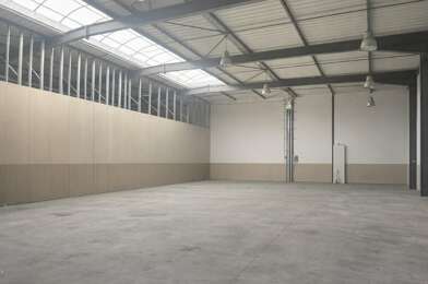 Commerce  1080000 €