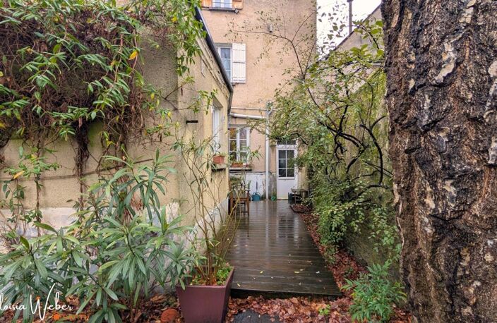 Maison de famille avec jardin, au cœur d'Angers. — photo 3