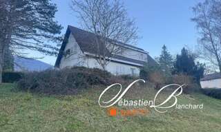 Maison 8 Pièces 226 m² à vendre à Chanay (01420)