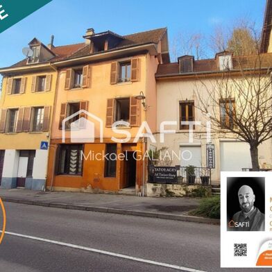 Immeuble  210000 €