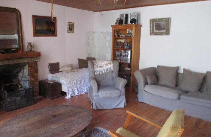 Grande maison en pierres — photo 5