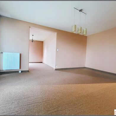 Appartement 4 pièces 116000 €