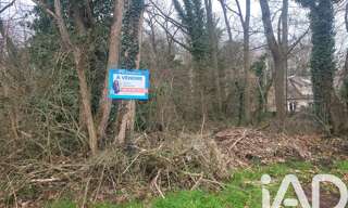 Terrain  1619 m² à vendre à Saulx-les-Chartreux (91160)