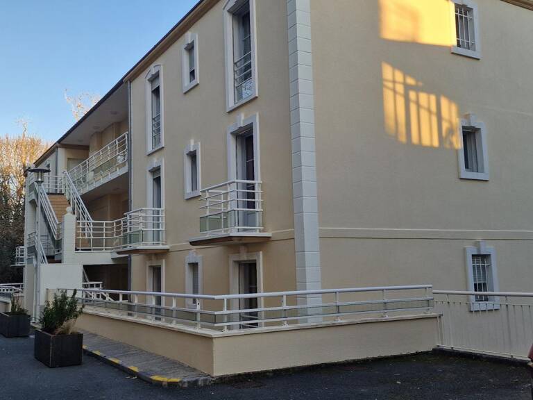Appartement T de 41m² avec terrasse — photo 1