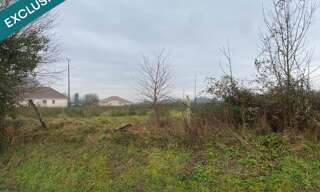 Terrain  722 m² à vendre à Hagetaubin (64370)