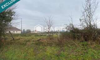 Terrain  4520 m² à vendre à Hagetaubin (64370)
