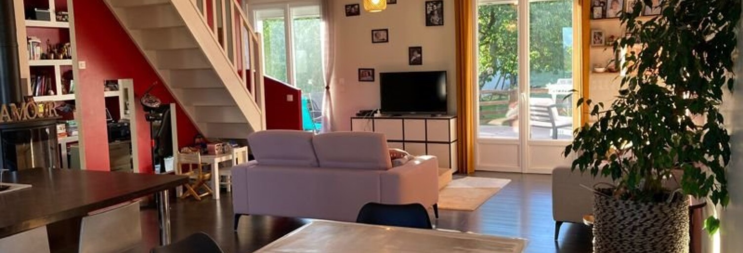 Maison 6 Pièces 145 m² à vendre à Chargé (37530)