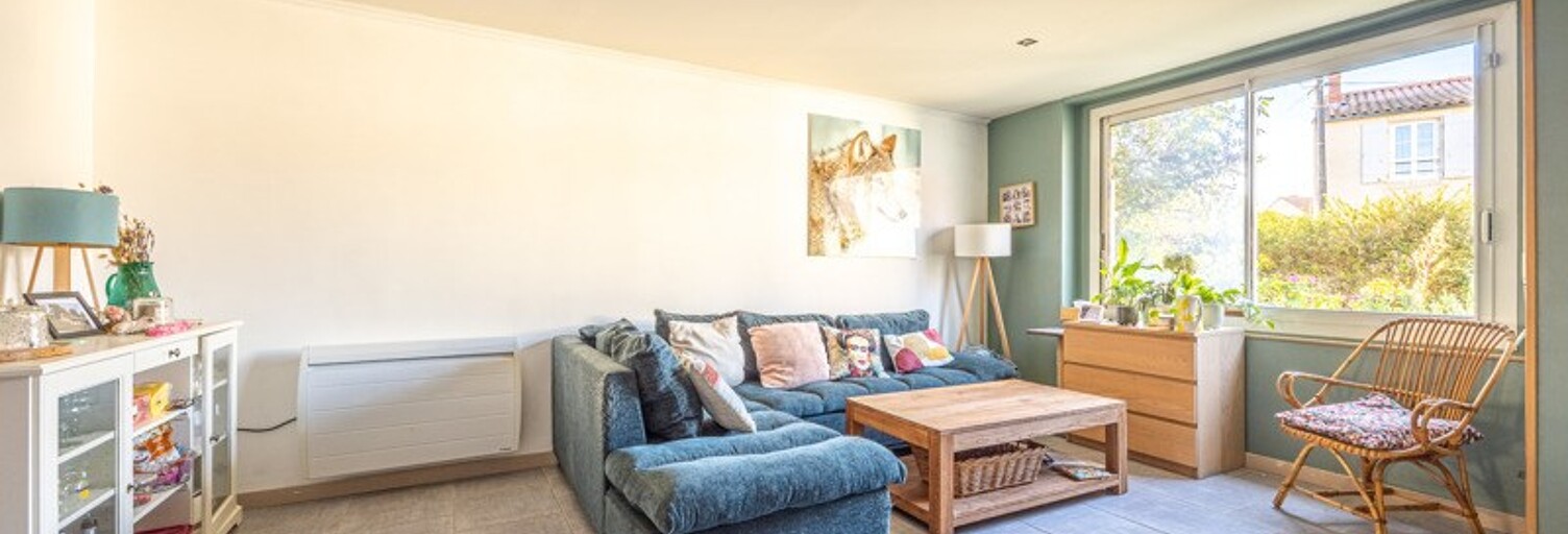 Maison 6 Pièces 135 m² à vendre à Saint-Pierre-la-Noue (17700)