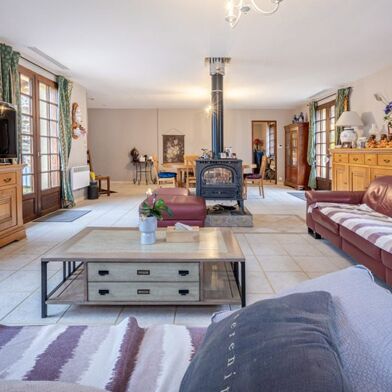 Maison 5 pièces 343200 €