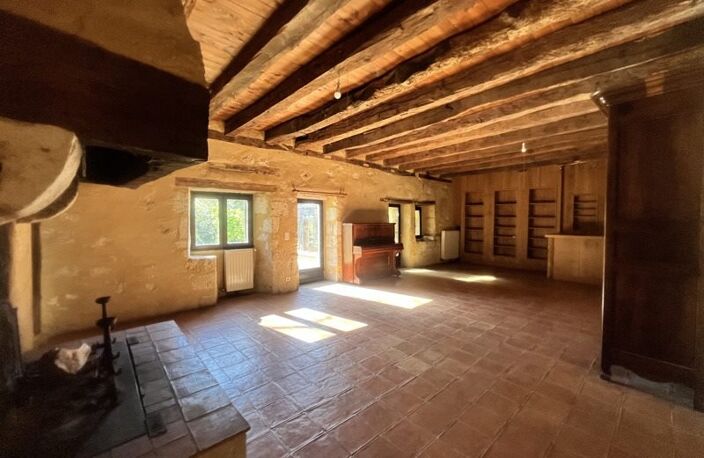 Maison en pierre de 6 pièces principales — photo 4