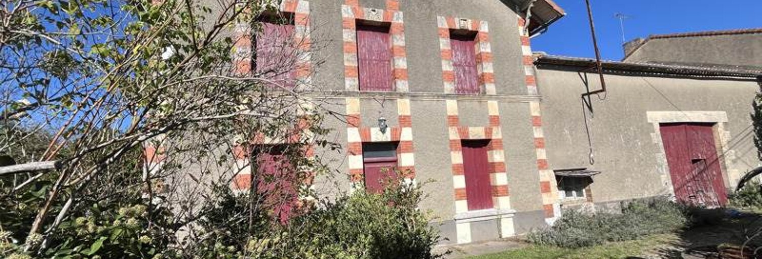 Maison 6 Pièces 183 m² à vendre à Écuras (16220)