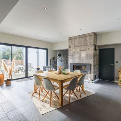 Maison 5 pièces 395000 €