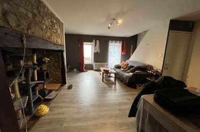 Immeuble  108600 €