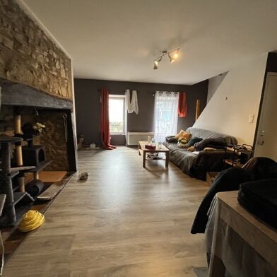 Immeuble  108600 €