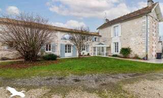 Maison 8 Pièces 303 m² à vendre à Roullet-Saint-Estèphe (16440)