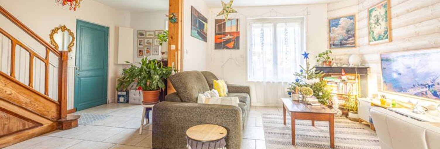 Maison 4 Pièces 92 m² à vendre à Croix-Chapeau (17220)