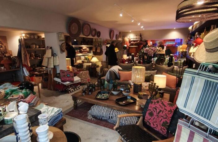 Vente Boutique/Local commercial 180 m&sup2; — photo 3
