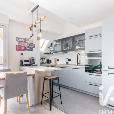 Appartement 3 pièces 254000 €