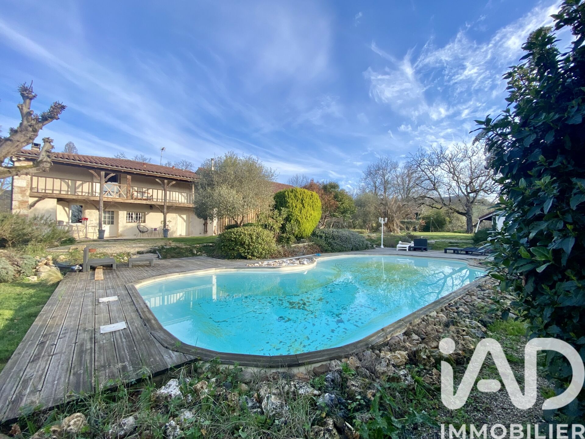 Castelmoron-Sur-Lot - 271m² - 6p. - 3ch.